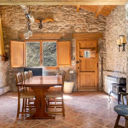 Moli D'en Puig Dağ evi *